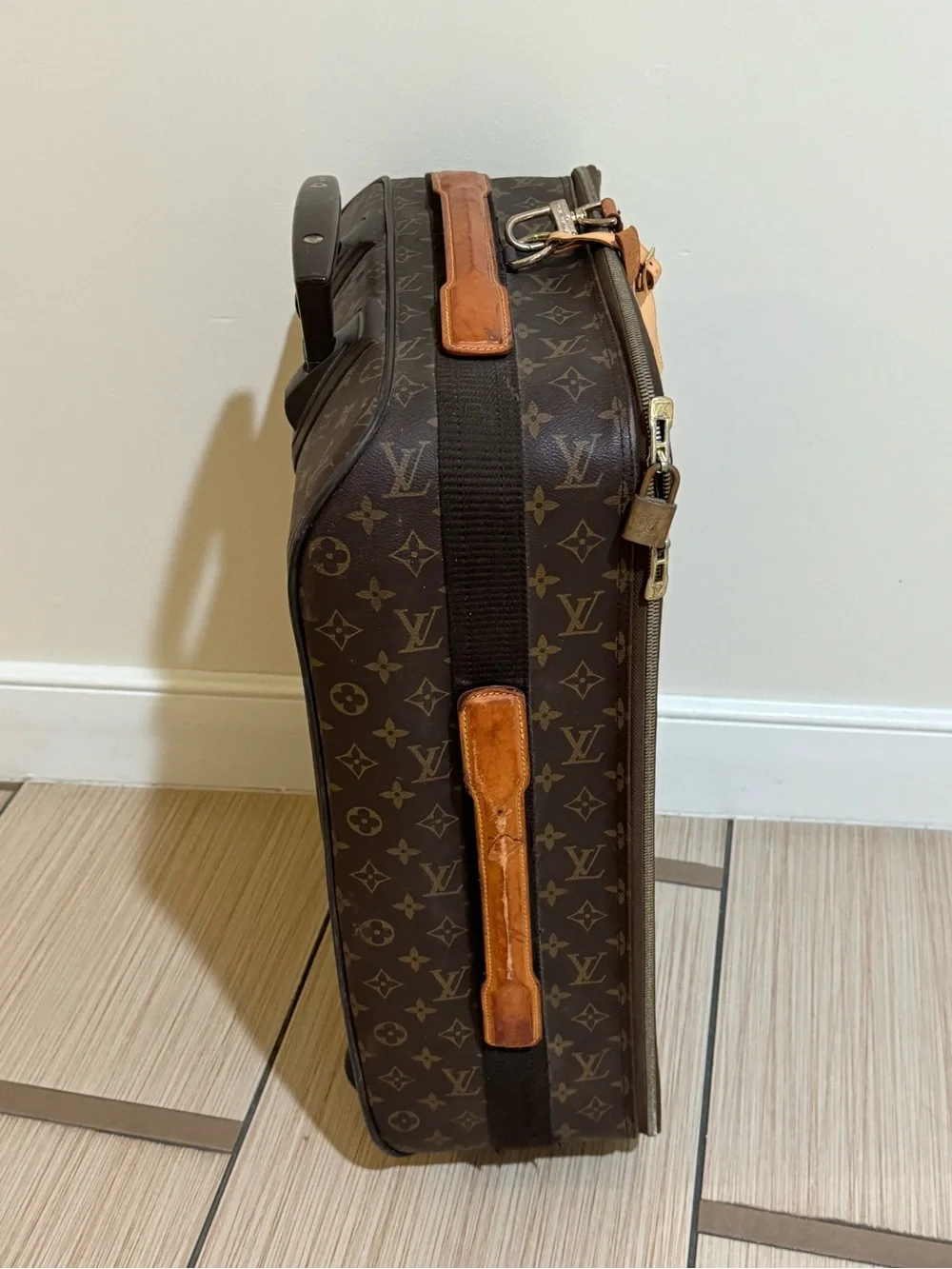 Louis Vuitton Monogram Rolling Suitcase in Brown with Tan Leather Trim